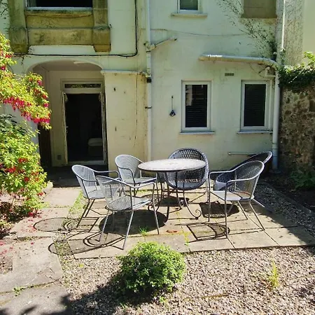 דירה Chic Garden Escape In Clifton