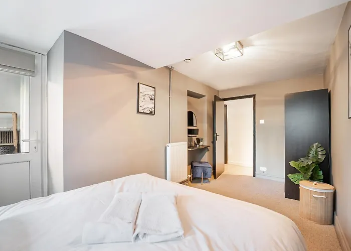 Apartamento Chic Garden Escape In Clifton *